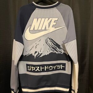 Nike Streetwear Crewneck